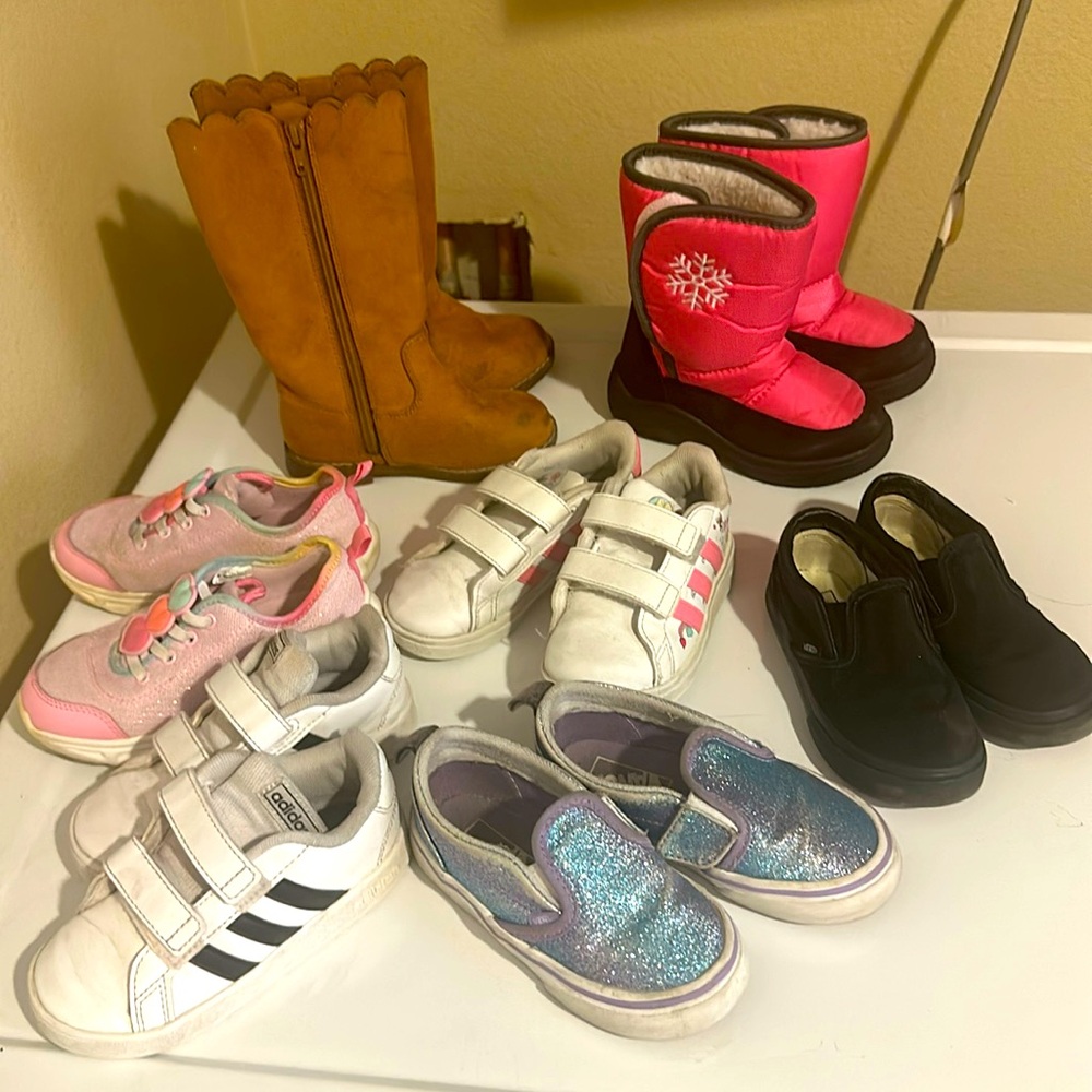 Assorted styles of toddler shoes Size 8. Sports sneakers and brown boots size 9.